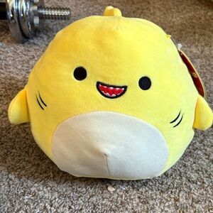 Lemon shark squishmallo